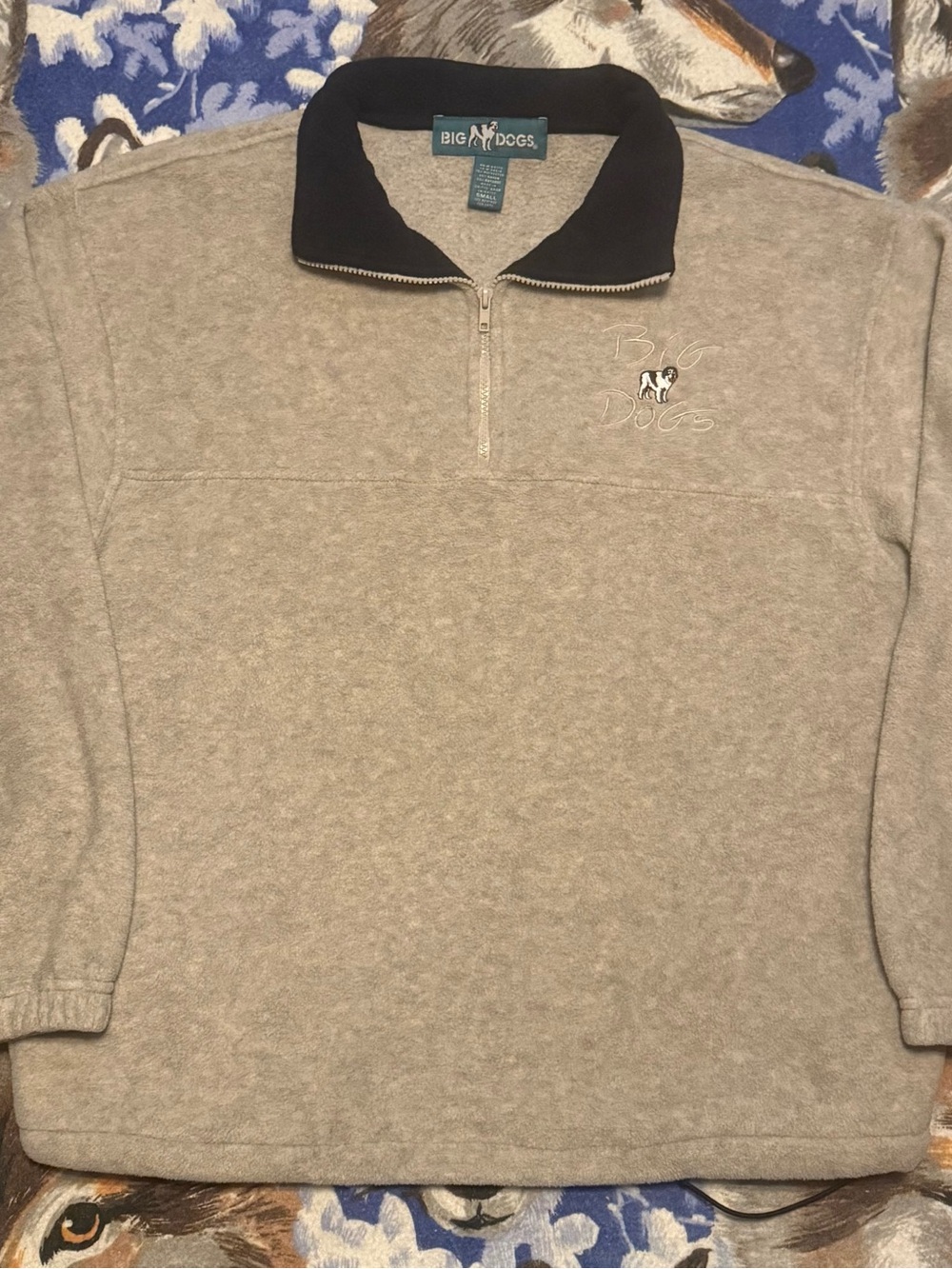 Big Dogs Men’s Light Gray Quarter-Zip Sweater with Black Collar